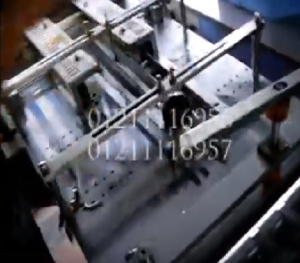 ضبط وتركيب ماكينة سلوفان حراري لامع علب العلب الصغيرة موديل 802 ماركة مهندس منسي