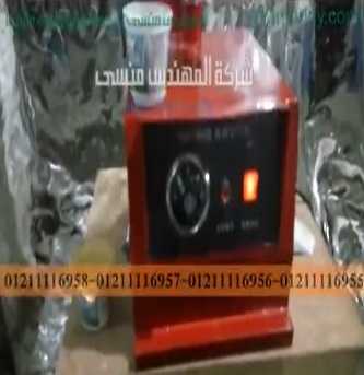 فيديو لعرض طريقة عمل المكبس الحراري علي طبات الالمنيوم و العبوات البلاستيك موديل 224 ماركة المهندس منسي