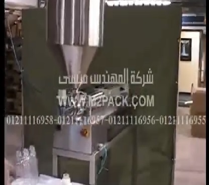 مكينة تعبئة السوائل النصف أوتوماتيك لتعبئة سوائل خفيفة أو شديدة اللزوجة موديل404 ماركة المهندس منسى