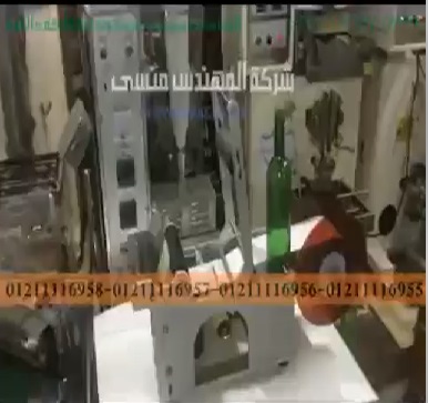 ‫توضيح لطريقة إستخدام ماكينة لصق الليبل نصف أتوماتيك علي العبوات ، الزجاجات ، البرطمانات الدائرية موديل831 ماركة مهندس منسى