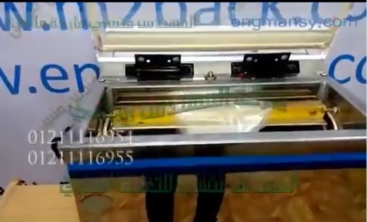 ‫خطوات تشغيل ماكينة فاكيوم غرفة صغيرة ، لسحب الهواء من أكياس الطعام ، لعدم تكون البكتريا كود 601 ماركة مهندس منسي‬‎